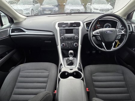 2015 Ford Mondeo 1.6TDCi 115PS Zetec €7,950 thumbnail