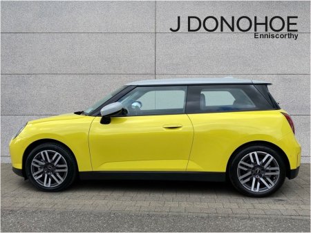 2024 MINI Hatch COOPER Cooper E Classic €24,950