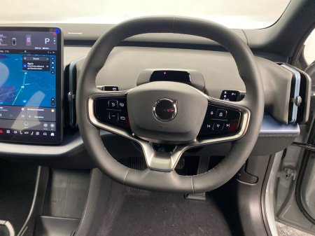 2026 Volvo EX30 - thumbnail 11