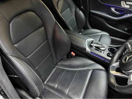 2018 Mercedes-Benz C Class €24950! 2018 MERCEDES-BENZ C220D AVANTGARDE AMG LINE 2.0 AUTOMATIC / CRUISE CONTROL / REVERSE CAMERA / ELECTRIC MEMRY & HEATED SEATS / PADDLE SHIFTERS / AMBIENT LIGHTS €24,950 thumbnail