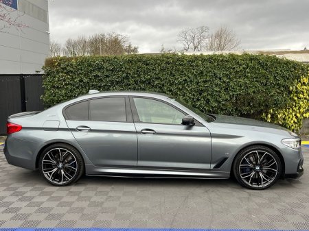 2017 BMW 5 Series - thumbnail 2