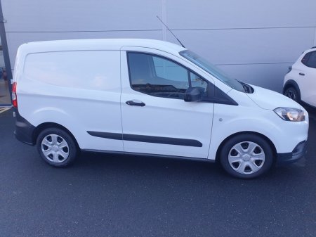 2022 Ford Transit Courier Trend 1.5TD 100PS M6 3DR €12,000 thumbnail