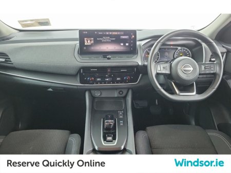 2025 Nissan Qashqai - view 3