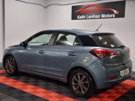 2015 Hyundai i20 - thumbnail 3