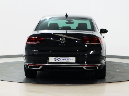 2021 Volkswagen Passat *123* GTE S-A DSG €23,995 thumbnail