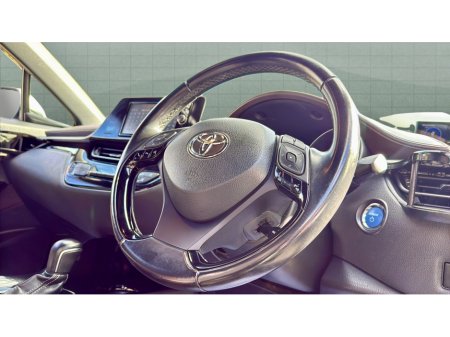 2017 Toyota C-HR - thumbnail 11