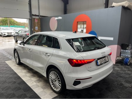 2022 Audi A3 €26950! 2022 AUDI A3 30TFSI SPORTBACK ADVANCED 1.0 AUTOMATIC / CRUISE CONTROL / REVERSE CAMERA / HEATED SEATS / PADDLE SHIFTERS / APPLE CARPLAY AND MORE €26,950 thumbnail
