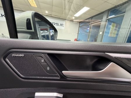 2019 Volkswagen Tiguan - thumbnail 32