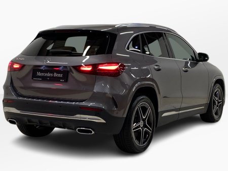 2024 Mercedes-Benz GLA Class - thumbnail 3