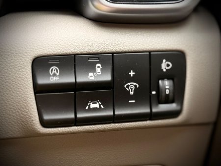 2022 Kia Sportage - thumbnail 18