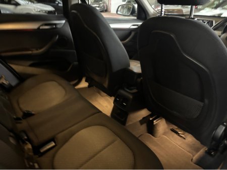 2017 BMW X1 SDRIVE18D SDRIVE 18D SE ZAX1 4DR SDR €15,999 thumbnail