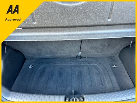 2016 Hyundai i10 2016 HYUNDAI i10 1.0 PETROL DELUXE LOW KMS €8,450 thumbnail