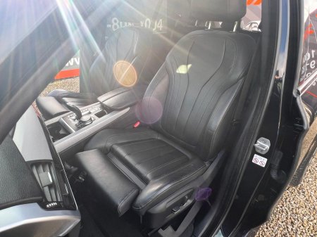 2018 BMW X5 =XDRIVE40E M SPORT//NEW NCT//PANROOF= €31,500 thumbnail