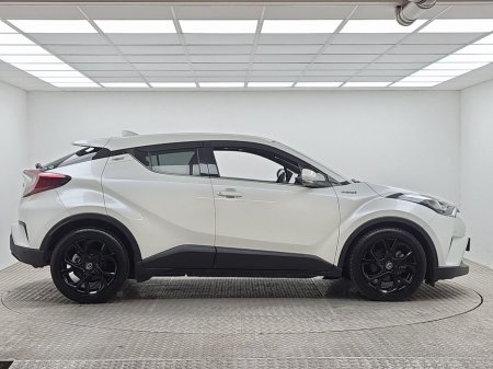 2019 Toyota C-HR - thumbnail 11