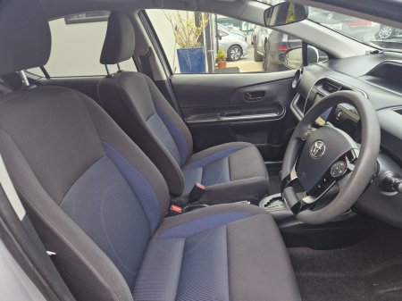 2019 Toyota Aqua 1.8 Hybrid €11,500 thumbnail