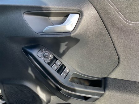 2023 Ford Puma Titanium 1.0 MHEV 125BHP thumbnail