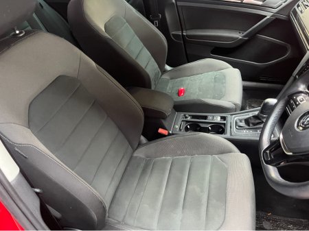 2019 Volkswagen Golf - thumbnail 10