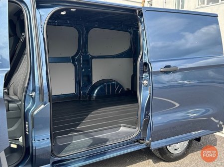 2026 Ford Transit Custom - thumbnail 8