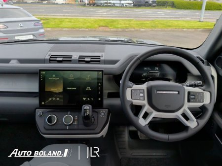 2026 Land Rover Defender - thumbnail 4