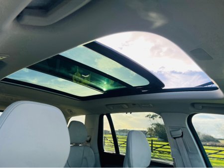 2022 Volvo XC90 ULTIMATE T8 RECHARGE AWD thumbnail