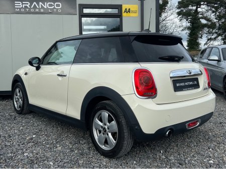 2017 MINI Cooper D - thumbnail 6