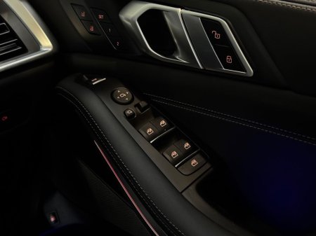 2023 BMW X5 XDRIVE50E M SPORT thumbnail