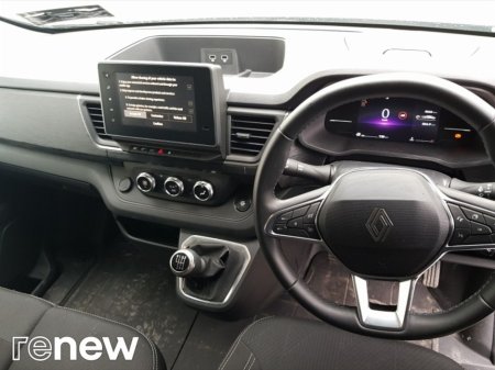 2025 Renault Trafic - thumbnail 2