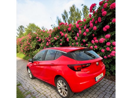 2016 Vauxhall Astra - thumbnail 9