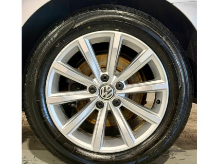 2019 Volkswagen Passat CL 2.0 TDI MANUAL 6SPEED FWD 150HP 4DR thumbnail