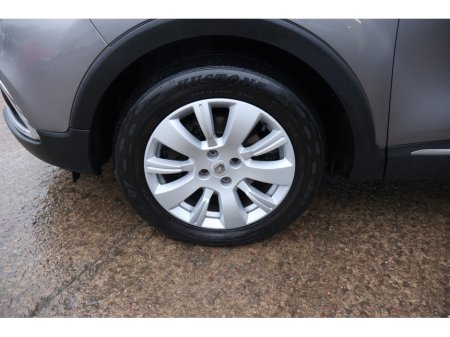 2014 Renault Captur LIFE 1.5 DCI Low Mileage Exceptional Condition! €8,495 thumbnail