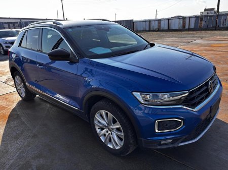 2021 Volkswagen T-Roc - thumbnail 1