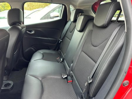 2019 Renault Clio - thumbnail 20