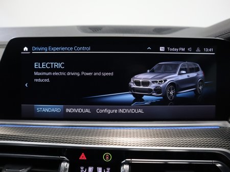 2022 BMW X5 *41* XDRIVE45E M SPORT AUTO €59,800 thumbnail