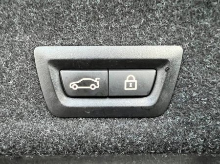 2020 BMW 3 Series 330e M-SPORT COMPETITION 2.0 * BIG SPEC * // NEW 20" M3 ALLOYS // 360 PARKING AID // ATTENTIVENESS ASSIST €29,900 thumbnail