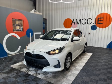 2022 Toyota Yaris - thumbnail 5