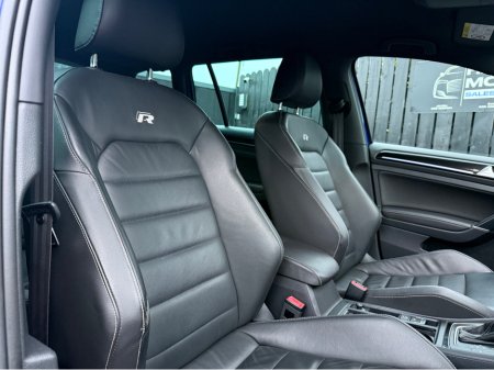 2016 Volkswagen Golf R VARIANT ABA-AUCJXF €24,995 thumbnail