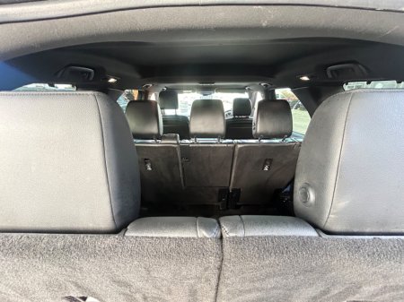 2019 Land Rover Discovery - thumbnail 19