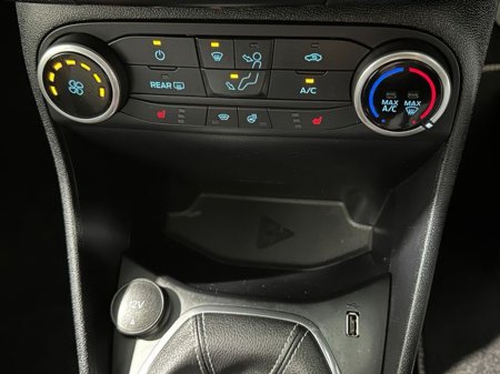 2023 Ford Fiesta Titanium 1.0 231 €18,800 thumbnail