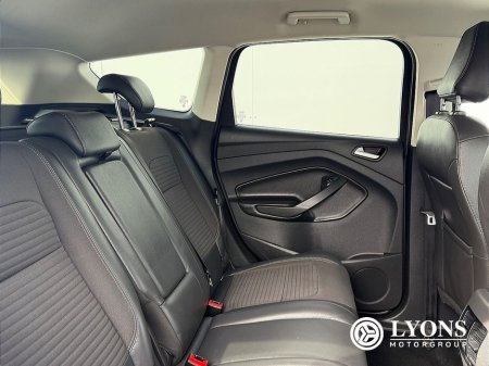 2018 Ford Kuga - thumbnail 5