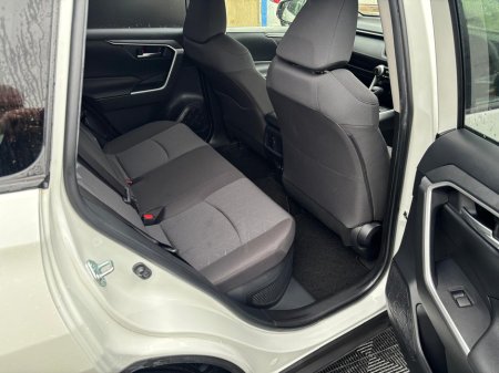 2020 Toyota Rav4 - thumbnail 5