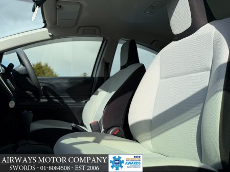 2020 Toyota Aqua - thumbnail 17