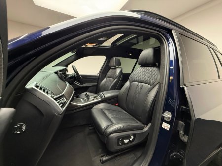 2020 BMW X7 - thumbnail 16