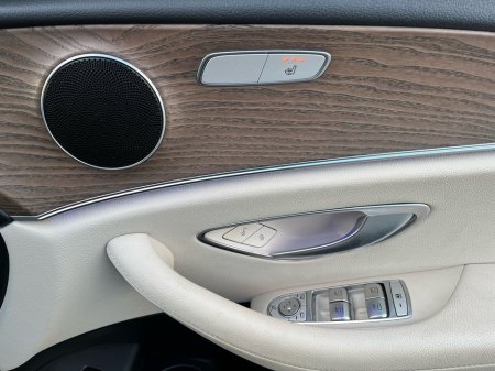 2022 Mercedes-Benz E Class E 220D AMG/Avantgarde Line Saloon €47,950 thumbnail
