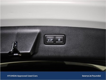 2025 Hyundai Santa Fe 1.6 PHEV 4WD Premium Calligraphy €63,899 thumbnail