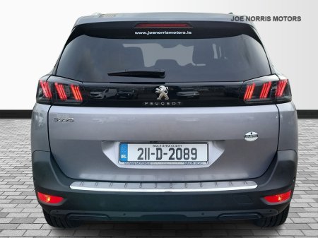 2021 Peugeot 5008 - thumbnail 11