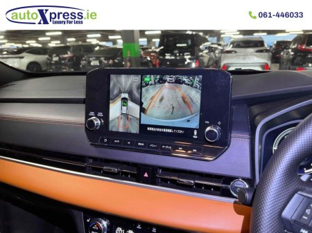 2023 Mitsubishi Outlander - thumbnail 10