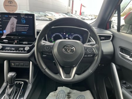 2024 Toyota Corolla Cross COROLLA CROSS SPORT €37,950 thumbnail
