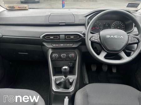 2025 Dacia Sandero Stepway TCe 90 STEPWAY Essential €18,950