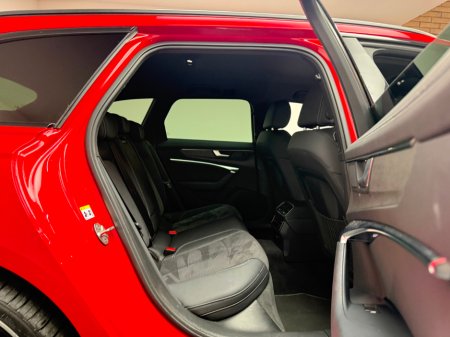 2023 Audi A6 50 TFSI E QUATTRO AVANT BLACK EDITION €49,990 thumbnail