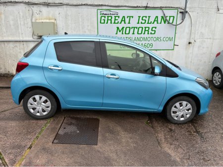 2016 Toyota Yaris 1.0 VVT-i 3Dr Terra €10,950